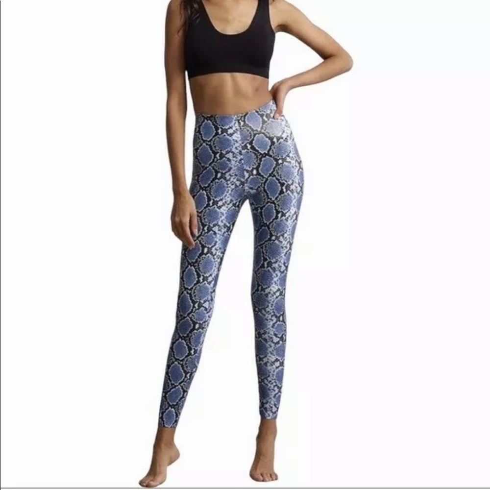 NWT Commando Faux Leather Snakeskin Leggings Sz L